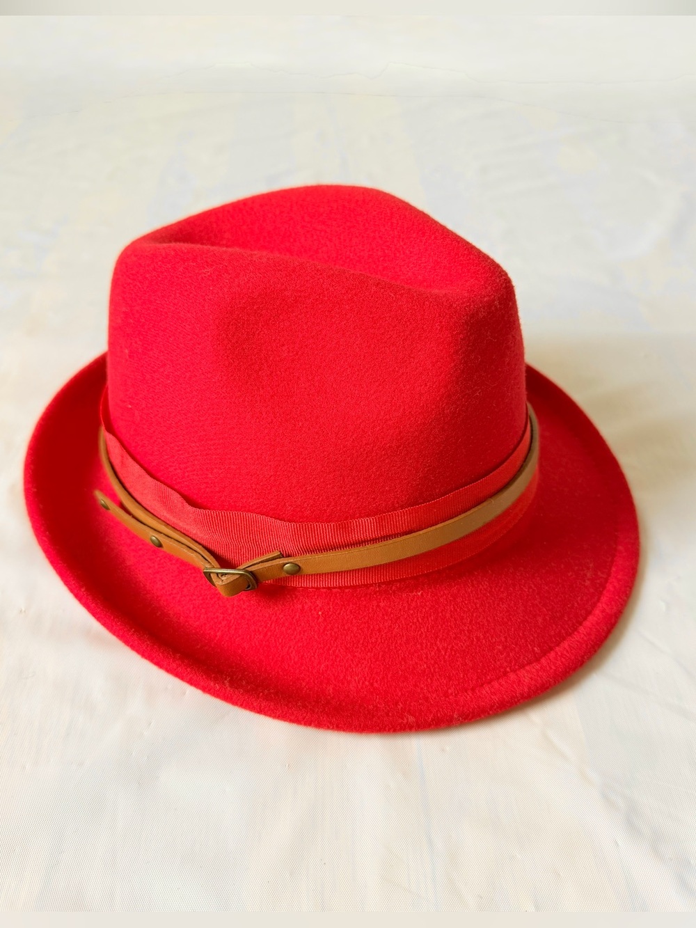Red Fedora Hat with band Buckle Belt cotton blend Unisex one size nWOT